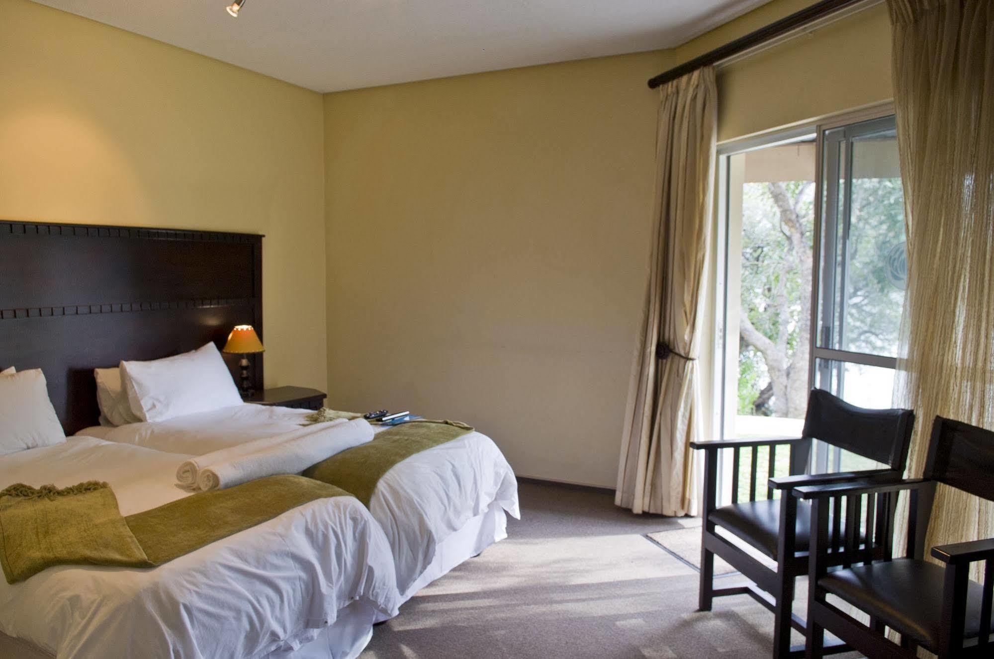 Protea Hotel By Marriott Zambezi River Lodge Katima Mulilo Eksteriør billede